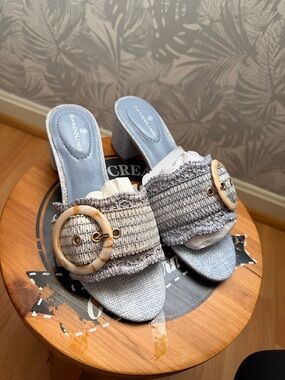 Bandolino Grey Raffia Slide Mules with Tortoiseshell Buckles
